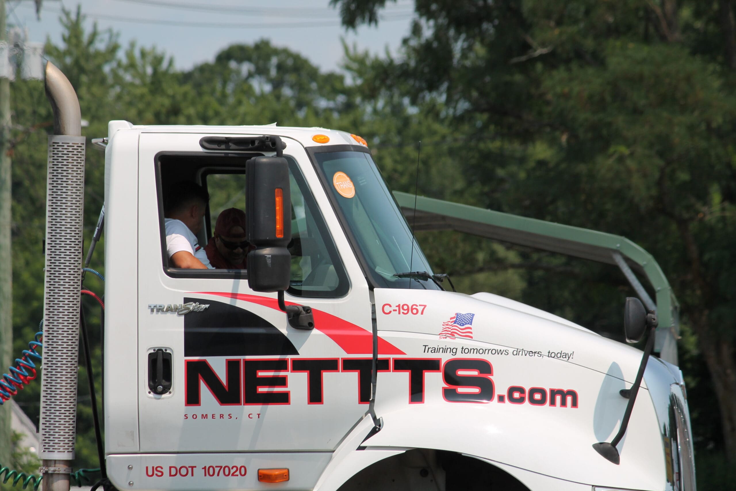 Photo of How does the trucking business work?